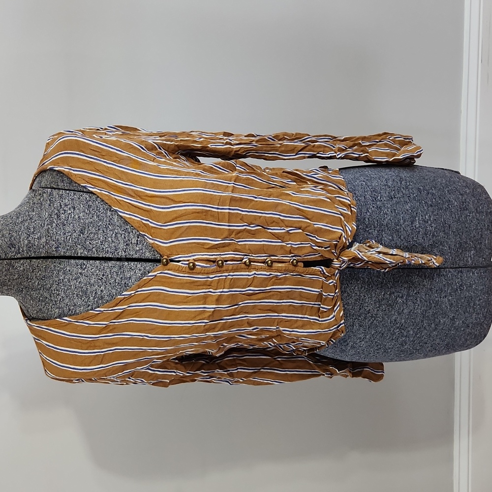 Button up crop top